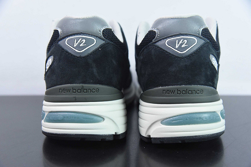 new balance sneaker