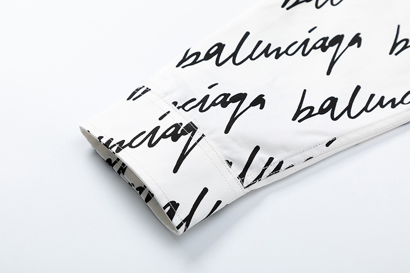 Ba*len*cia*ga clothes