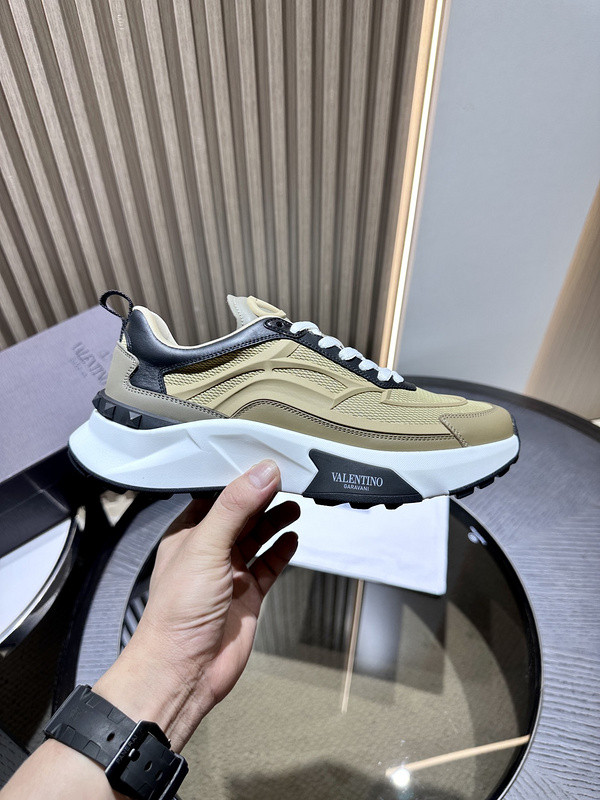 valentino sneaker