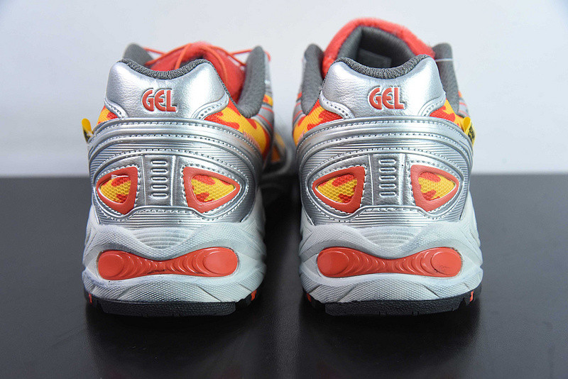 As*ic*s troublesmile x gel kahana tr v4