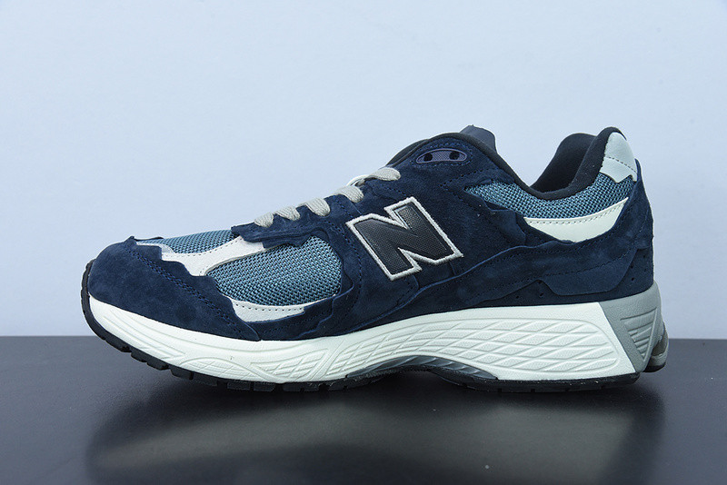 new balance sneaker