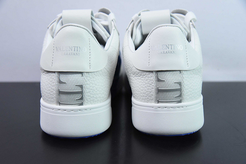 valentino sneaker