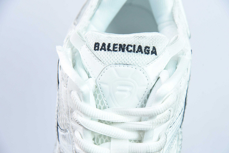 Ba*len*cia*ga runner sneaker