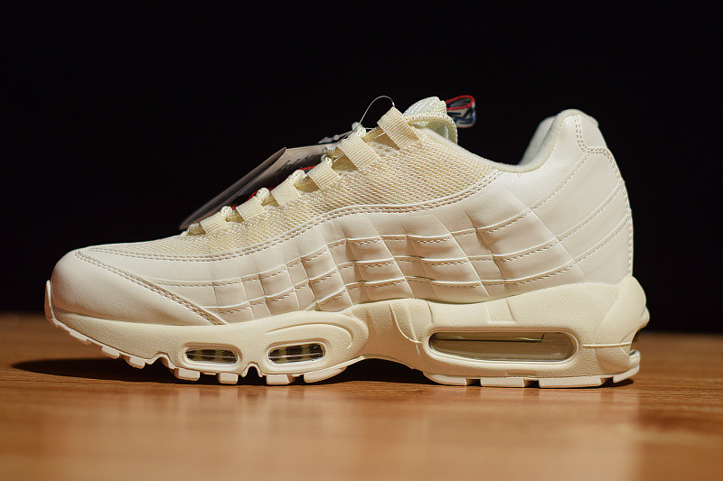 nike air max 95 pull tab sail aj1844-101