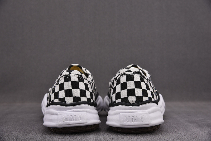 Ma*s*n mihara yasuhiro sneaker