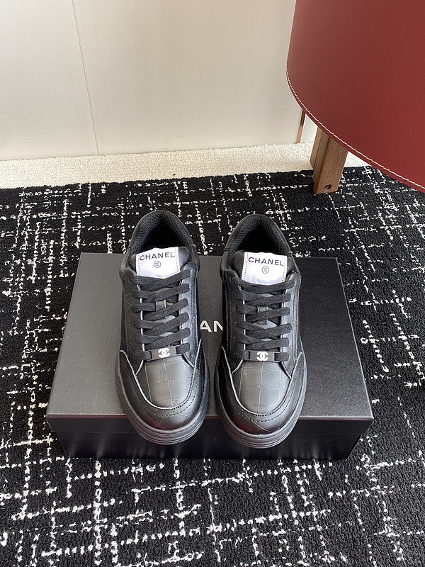 Chanel Sneaker