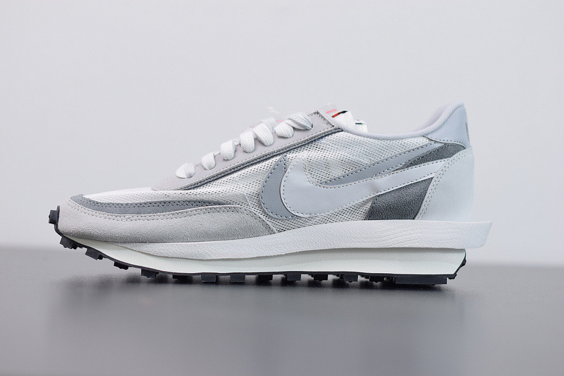 nike sacai x ldv waffle