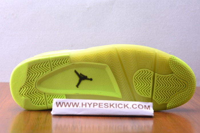air jordan 4 retro flyknit volt aq3559-700